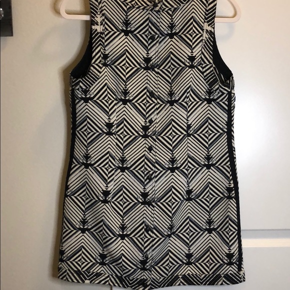 Fun Geometric Pattern Dress - Picture 3 of 3